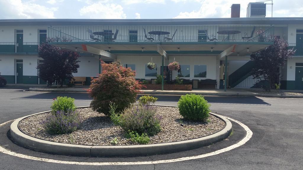 Huntingdon Motor Inn Kültér fotó