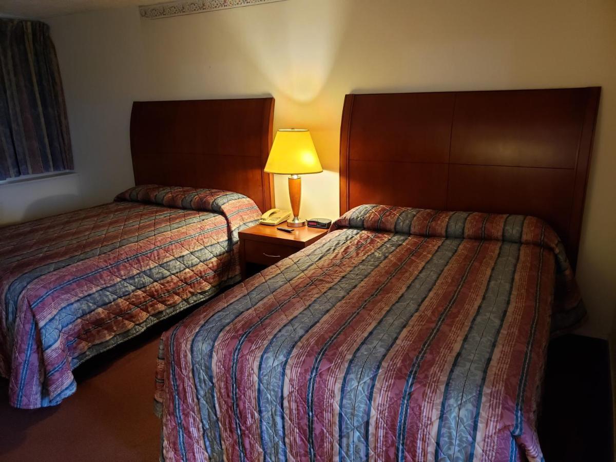 Huntingdon Motor Inn Kültér fotó