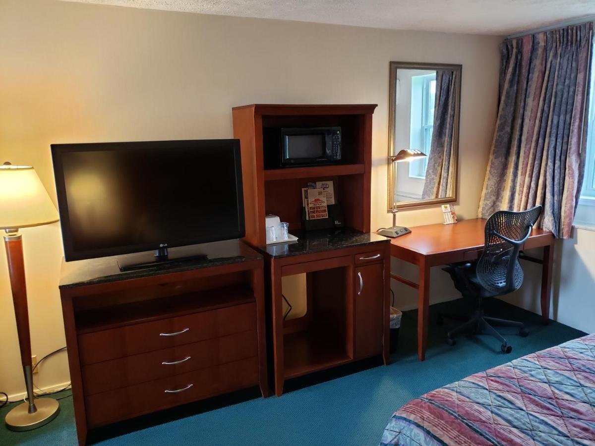 Huntingdon Motor Inn Kültér fotó